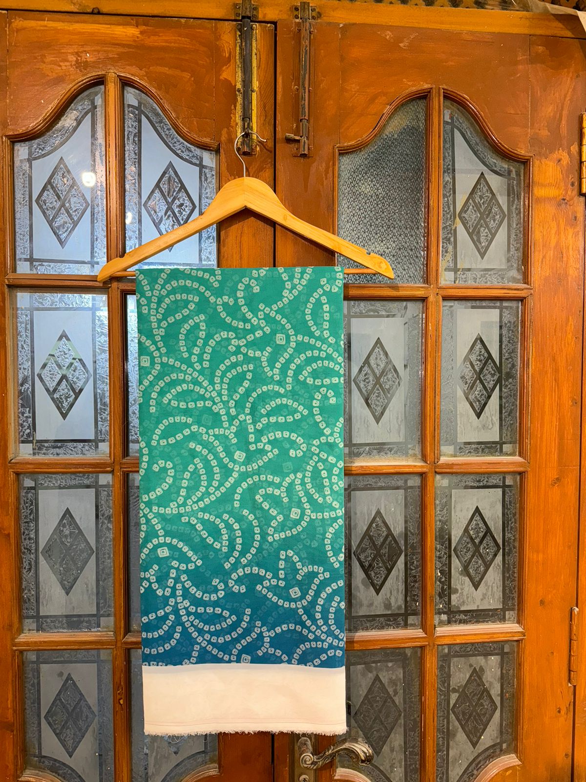 Green & Blue